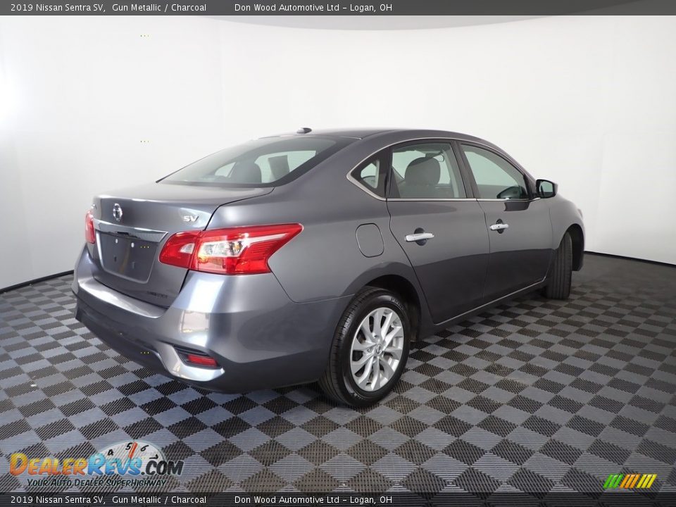 2019 Nissan Sentra SV Gun Metallic / Charcoal Photo #11