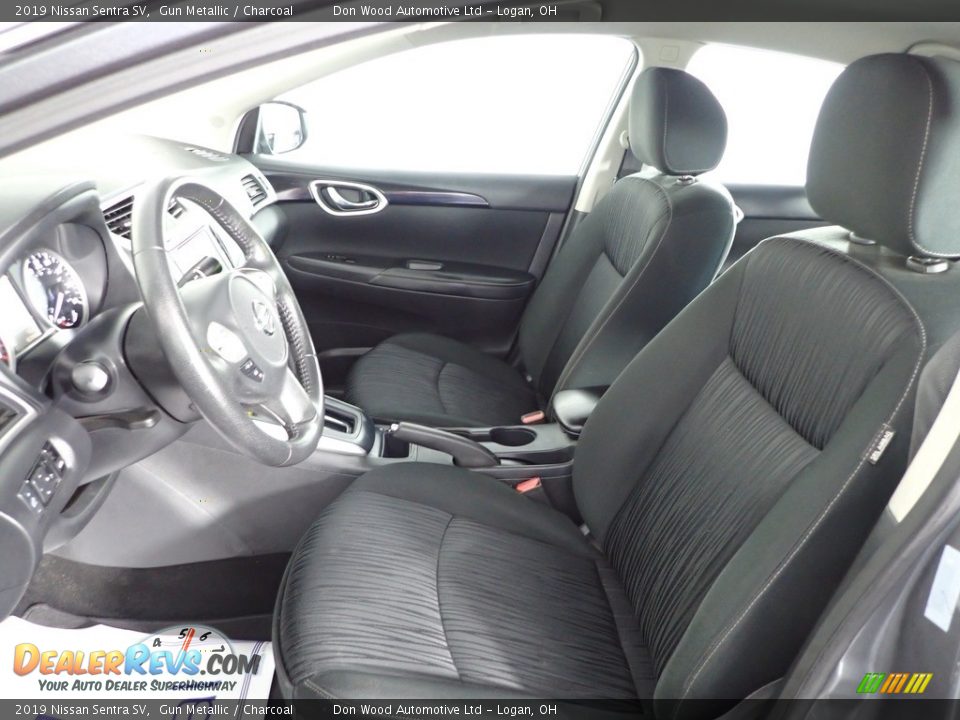 2019 Nissan Sentra SV Gun Metallic / Charcoal Photo #15