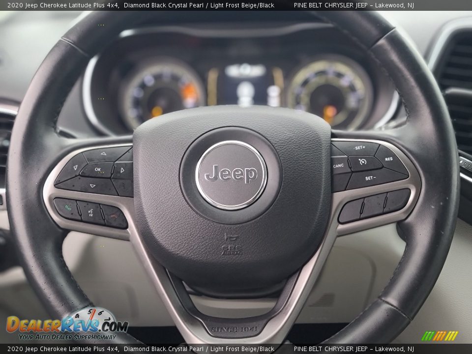 2020 Jeep Cherokee Latitude Plus 4x4 Diamond Black Crystal Pearl / Light Frost Beige/Black Photo #12
