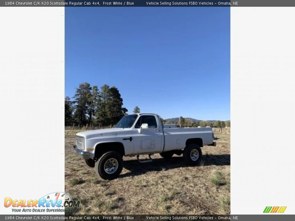 1984 Chevrolet C/K K20 Scottsdale Regular Cab 4x4 Frost White / Blue Photo #1