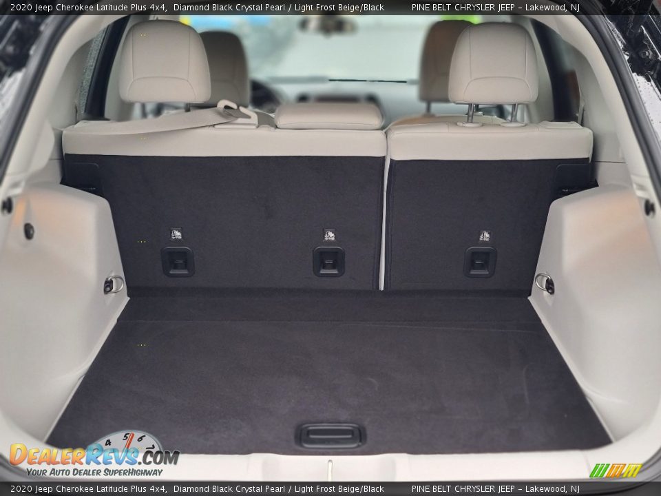 2020 Jeep Cherokee Latitude Plus 4x4 Trunk Photo #29