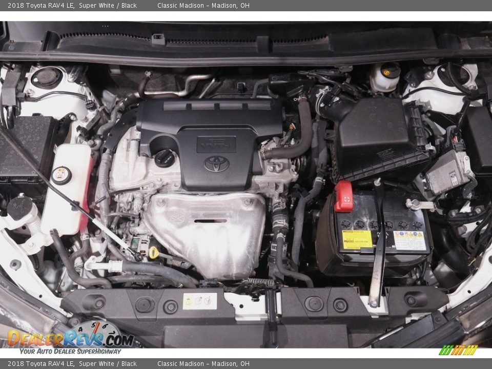 2018 Toyota RAV4 LE Super White / Black Photo #19