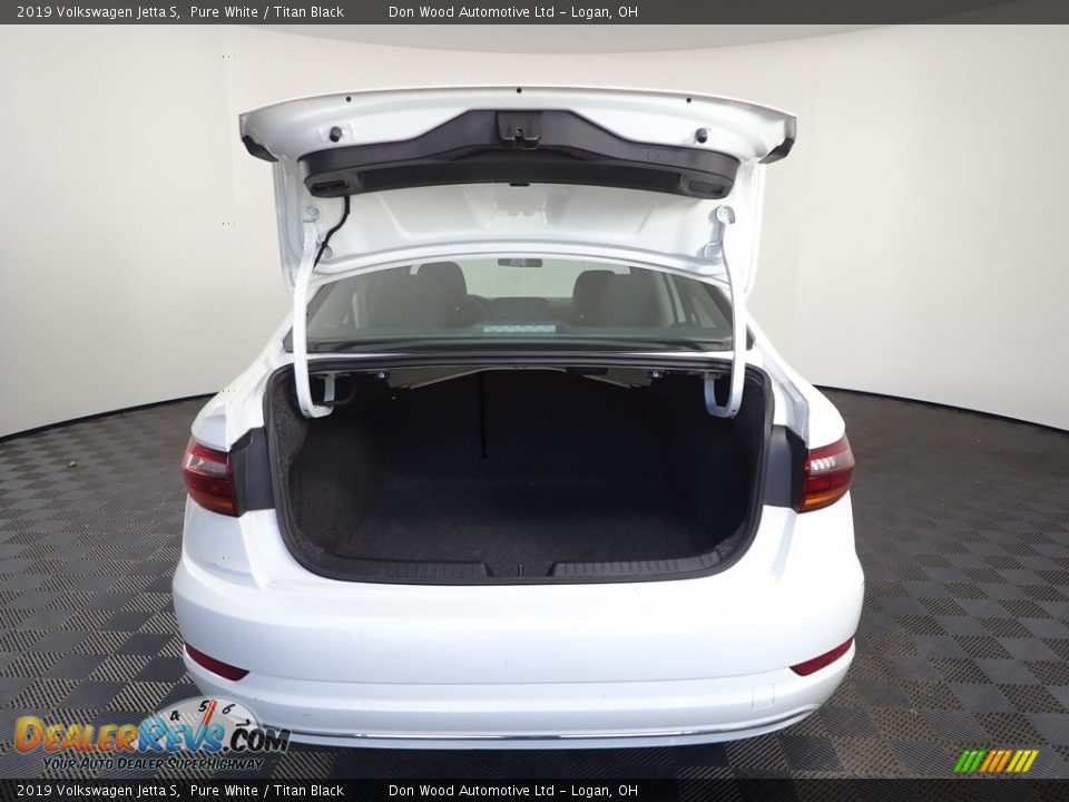 2019 Volkswagen Jetta S Pure White / Titan Black Photo #11