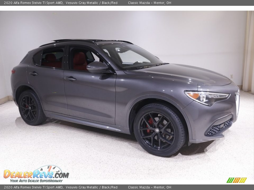 2020 Alfa Romeo Stelvio TI Sport AWD Vesuvio Gray Metallic / Black/Red Photo #1