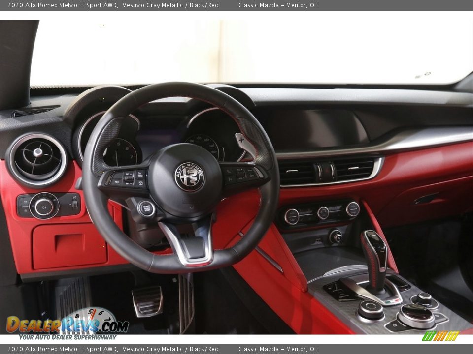 2020 Alfa Romeo Stelvio TI Sport AWD Vesuvio Gray Metallic / Black/Red Photo #6