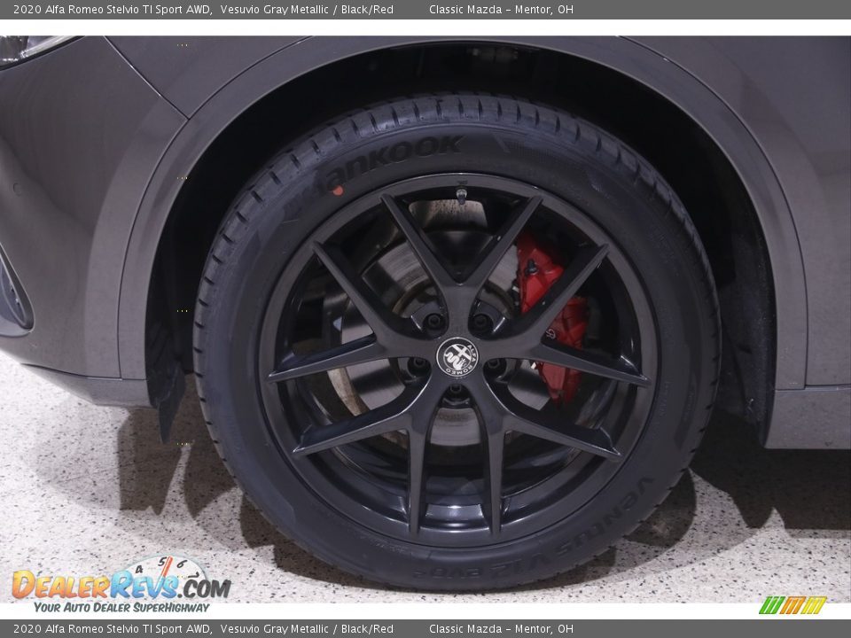 2020 Alfa Romeo Stelvio TI Sport AWD Vesuvio Gray Metallic / Black/Red Photo #24