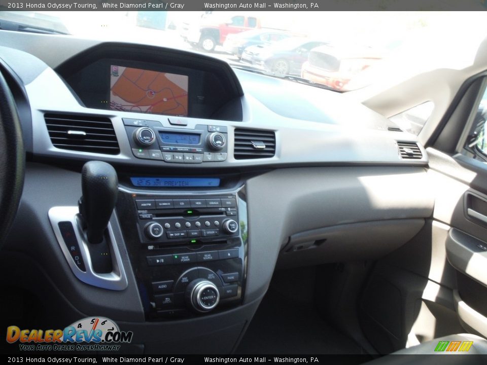 2013 Honda Odyssey Touring White Diamond Pearl / Gray Photo #19