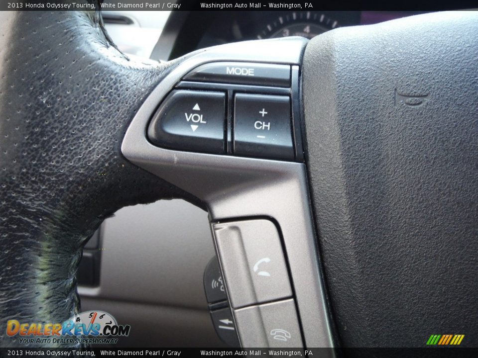 2013 Honda Odyssey Touring White Diamond Pearl / Gray Photo #25