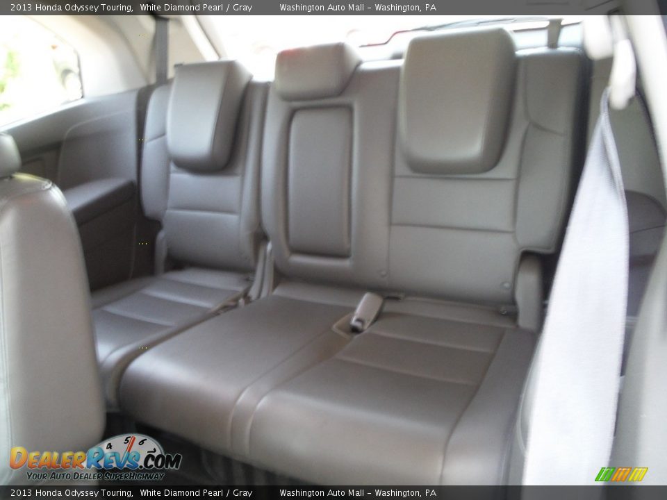 2013 Honda Odyssey Touring White Diamond Pearl / Gray Photo #29