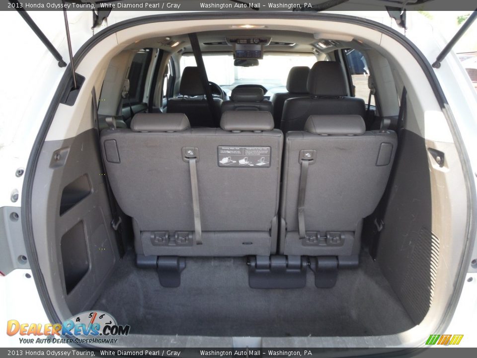 2013 Honda Odyssey Touring White Diamond Pearl / Gray Photo #30