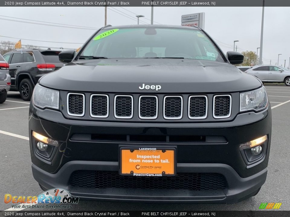 2020 Jeep Compass Latitude 4x4 Diamond Black Crystal Pearl / Black Photo #3