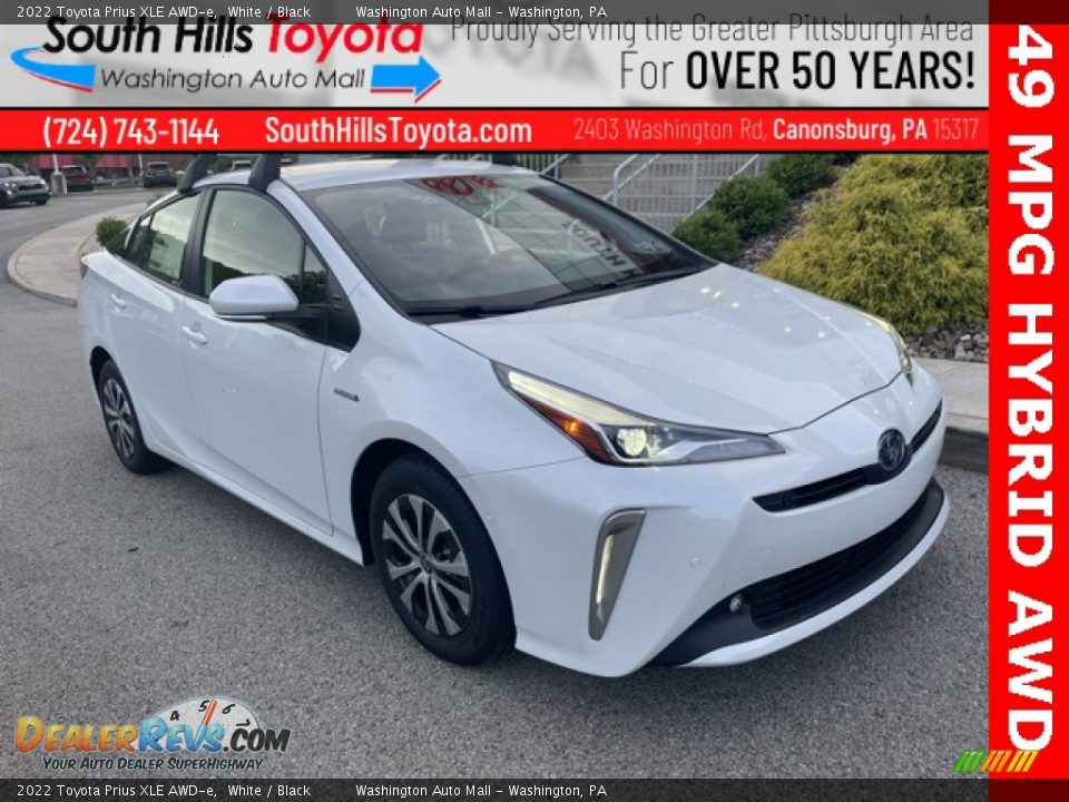 2022 Toyota Prius XLE AWD-e White / Black Photo #1