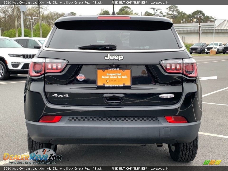 2020 Jeep Compass Latitude 4x4 Diamond Black Crystal Pearl / Black Photo #7