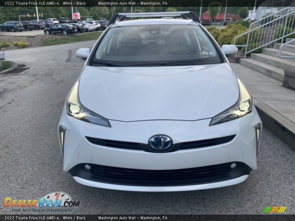 2022 Toyota Prius XLE AWD-e White / Black Photo #6