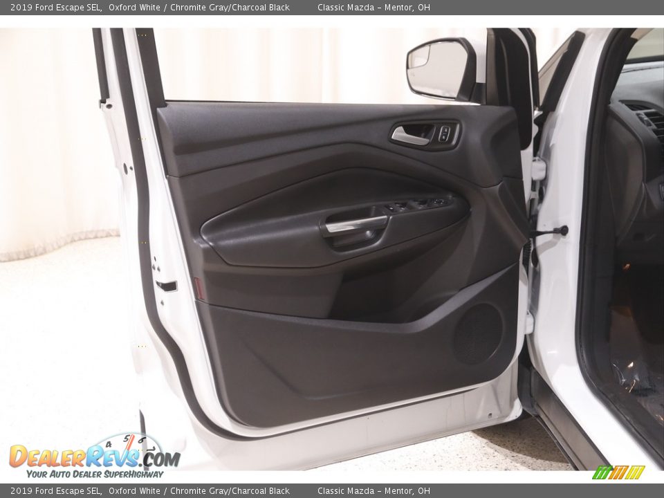 2019 Ford Escape SEL Oxford White / Chromite Gray/Charcoal Black Photo #4