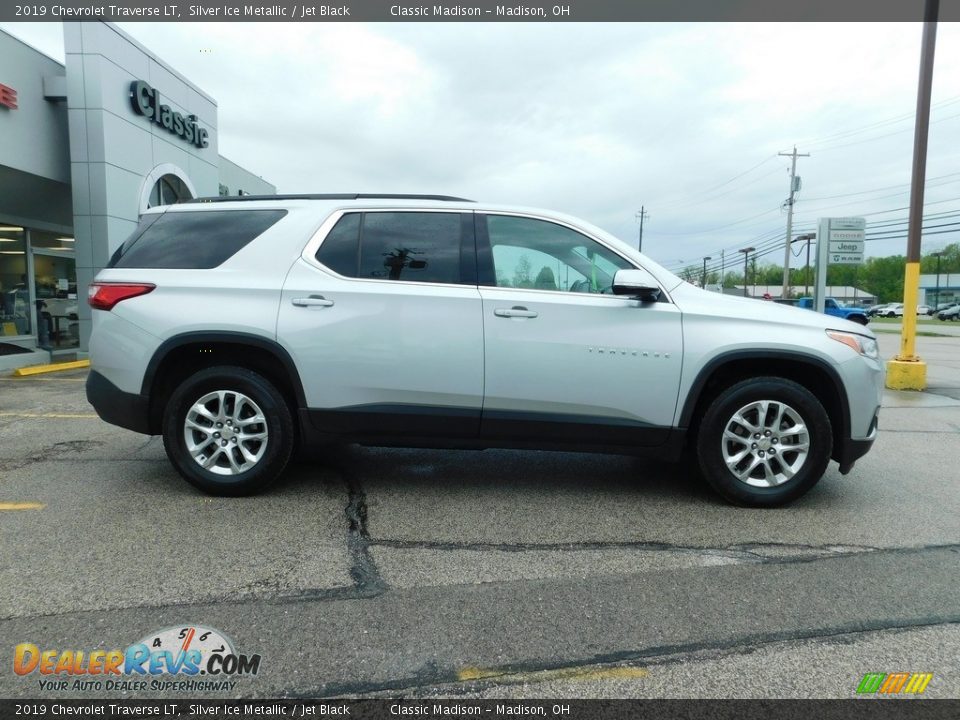 2019 Chevrolet Traverse LT Silver Ice Metallic / Jet Black Photo #2