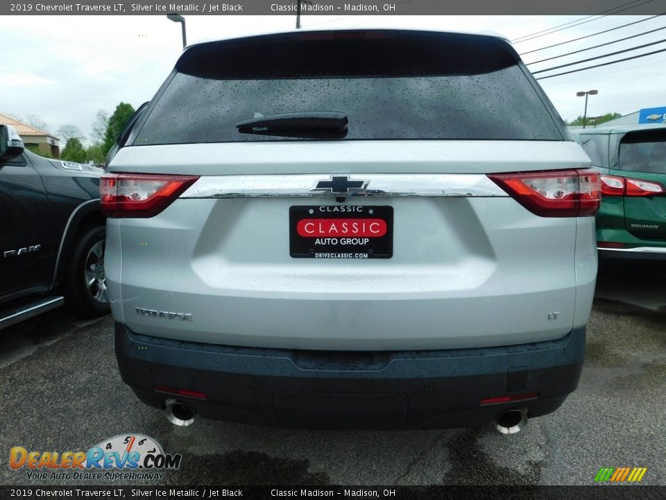 2019 Chevrolet Traverse LT Silver Ice Metallic / Jet Black Photo #4