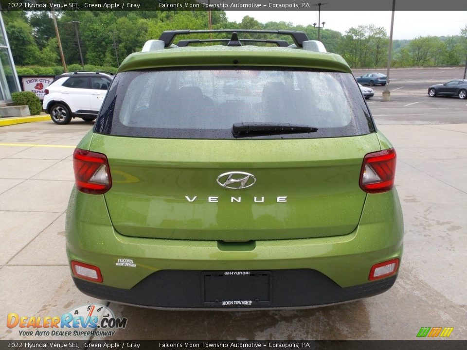 2022 Hyundai Venue SEL Green Apple / Gray Photo #3