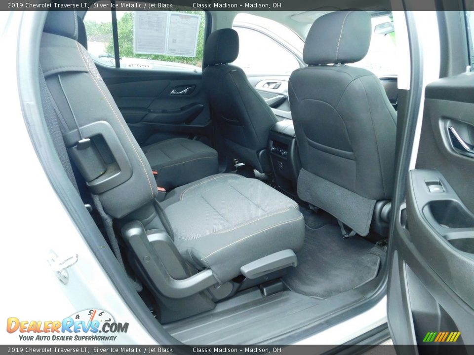2019 Chevrolet Traverse LT Silver Ice Metallic / Jet Black Photo #9