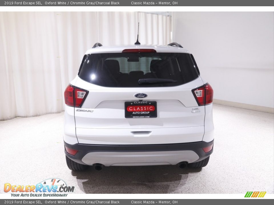 2019 Ford Escape SEL Oxford White / Chromite Gray/Charcoal Black Photo #18