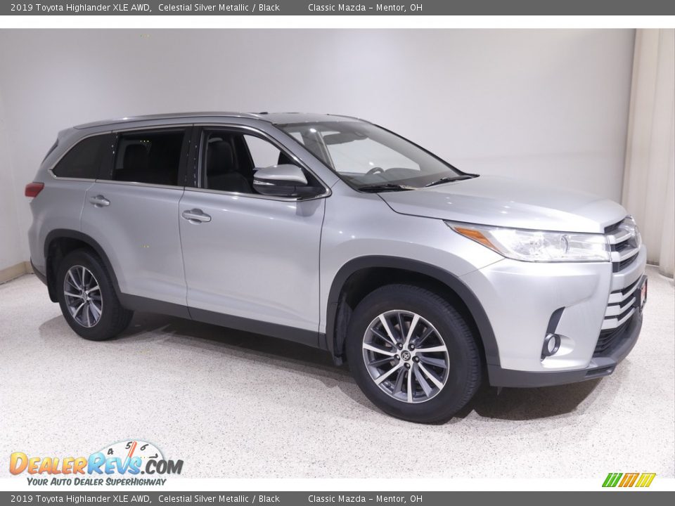 2019 Toyota Highlander XLE AWD Celestial Silver Metallic / Black Photo #1