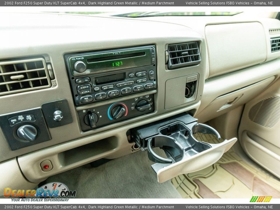 2002 Ford F250 Super Duty XLT SuperCab 4x4 Dark Highland Green Metallic / Medium Parchment Photo #4