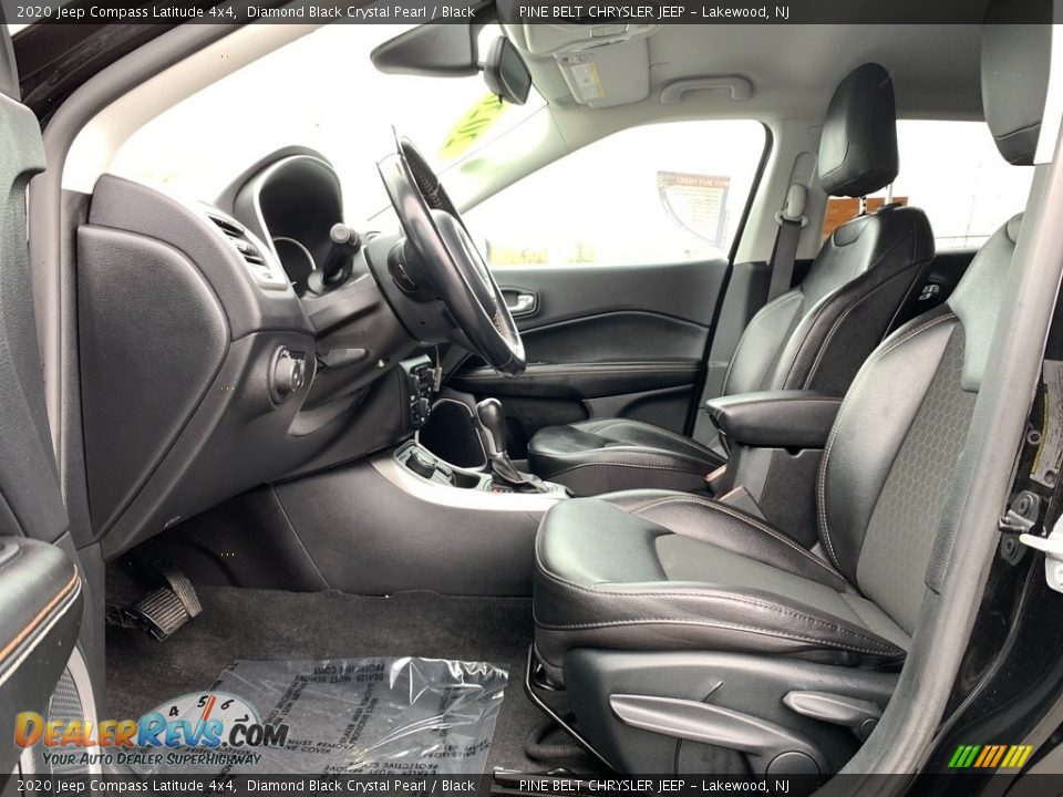 2020 Jeep Compass Latitude 4x4 Diamond Black Crystal Pearl / Black Photo #35