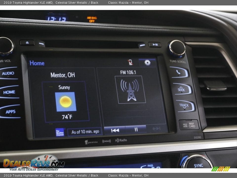 2019 Toyota Highlander XLE AWD Celestial Silver Metallic / Black Photo #10