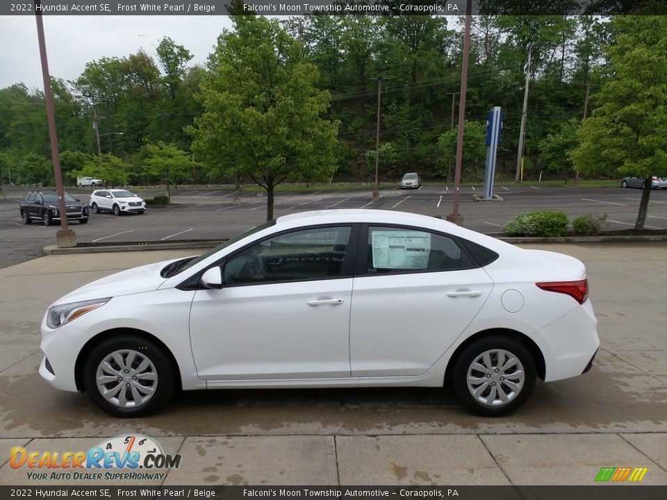 2022 Hyundai Accent SE Frost White Pearl / Beige Photo #5