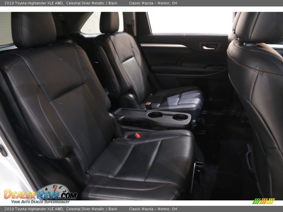 2019 Toyota Highlander XLE AWD Celestial Silver Metallic / Black Photo #17