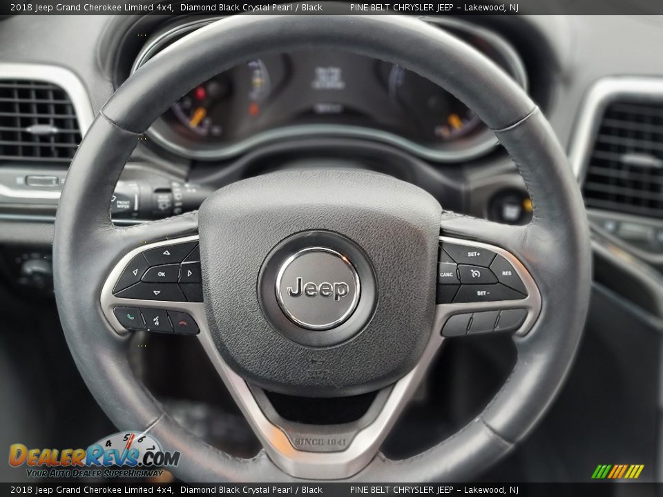 2018 Jeep Grand Cherokee Limited 4x4 Steering Wheel Photo #14