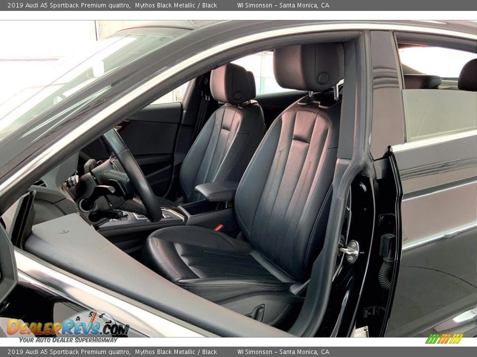 Front Seat of 2019 Audi A5 Sportback Premium quattro Photo #18