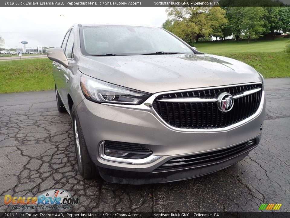 2019 Buick Enclave Essence AWD Pepperdust Metallic / Shale/Ebony Accents Photo #10