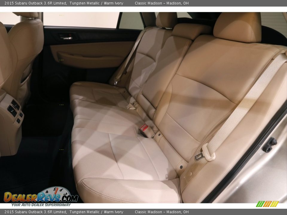 Rear Seat of 2015 Subaru Outback 3.6R Limited Photo #18