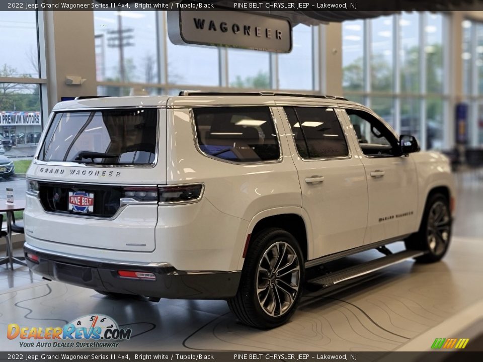 2022 Jeep Grand Wagoneer Series III 4x4 Bright white / Tupelo/Black Photo #6