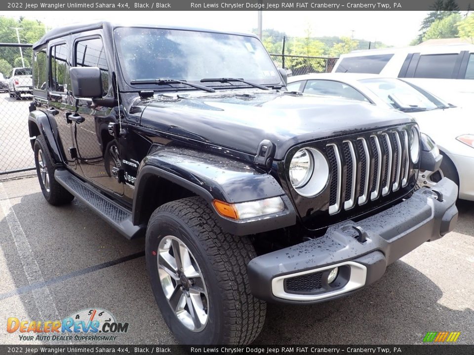 2022 Jeep Wrangler Unlimited Sahara 4x4 Black / Black Photo #3