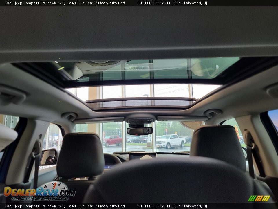 2022 Jeep Compass Trailhawk 4x4 Laser Blue Pearl / Black/Ruby Red Photo #14