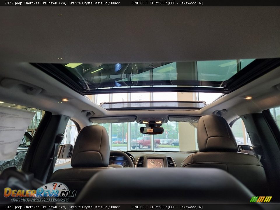 Sunroof of 2022 Jeep Cherokee Trailhawk 4x4 Photo #14