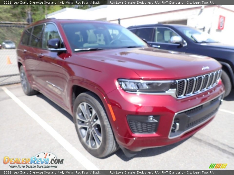 2021 Jeep Grand Cherokee Overland 4x4 Velvet Red Pearl / Black Photo #3