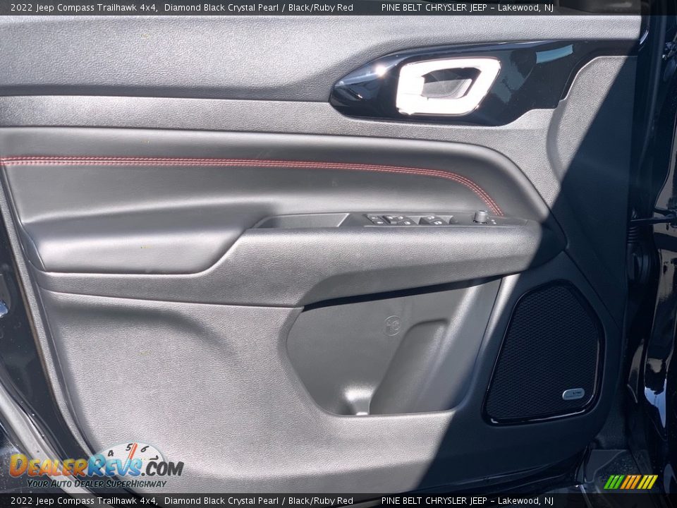 2022 Jeep Compass Trailhawk 4x4 Diamond Black Crystal Pearl / Black/Ruby Red Photo #15