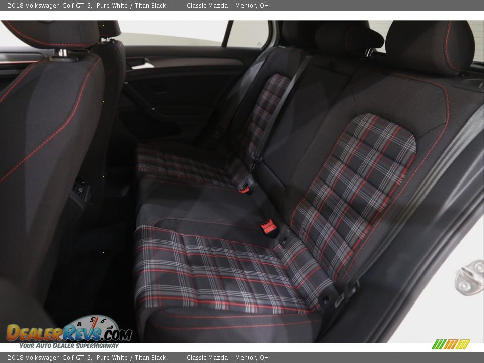 2018 Volkswagen Golf GTI S Pure White / Titan Black Photo #16