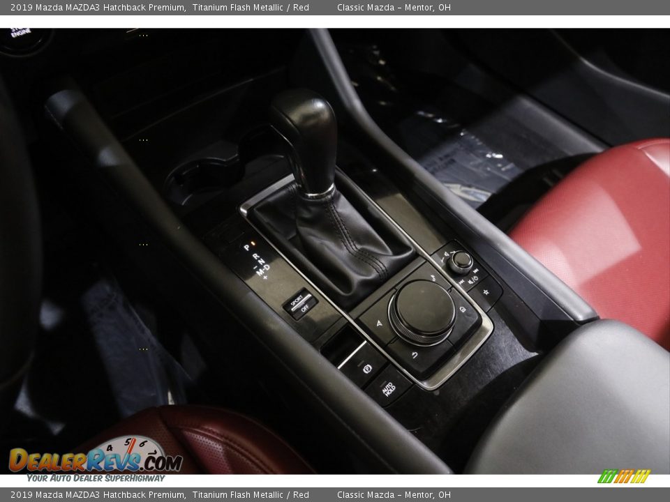 2019 Mazda MAZDA3 Hatchback Premium Shifter Photo #13