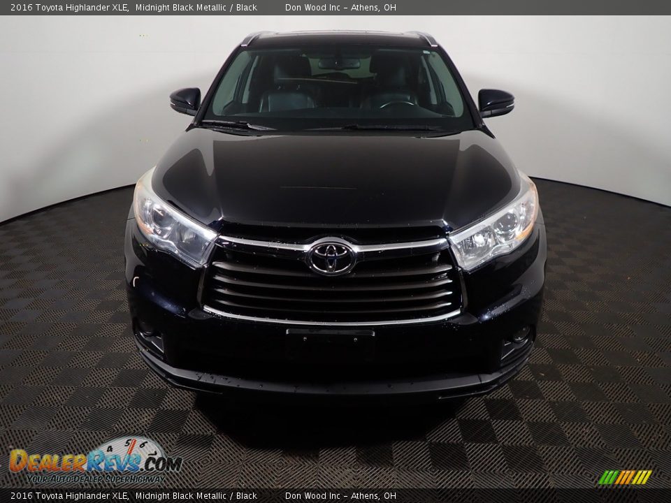 2016 Toyota Highlander XLE Midnight Black Metallic / Black Photo #8