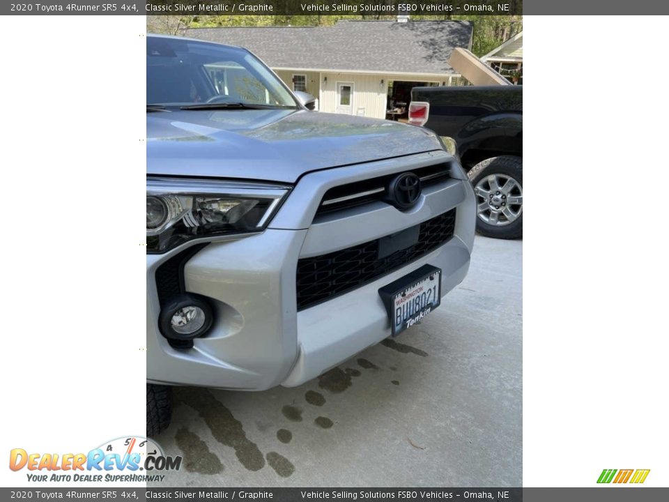 2020 Toyota 4Runner SR5 4x4 Classic Silver Metallic / Graphite Photo #2