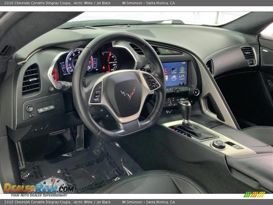 Dashboard of 2016 Chevrolet Corvette Stingray Coupe Photo #13