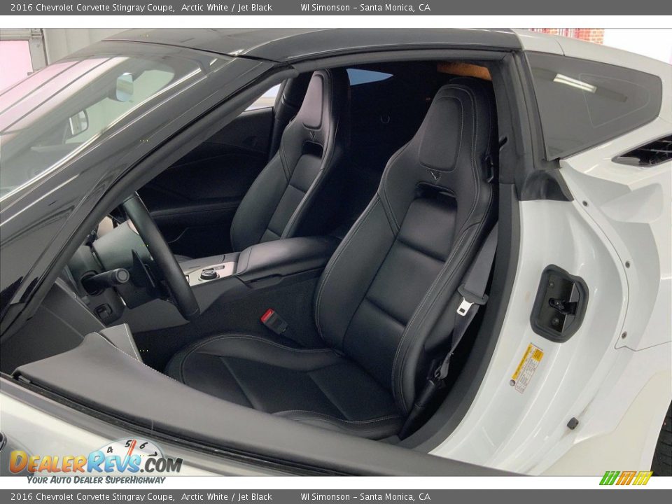 Front Seat of 2016 Chevrolet Corvette Stingray Coupe Photo #16