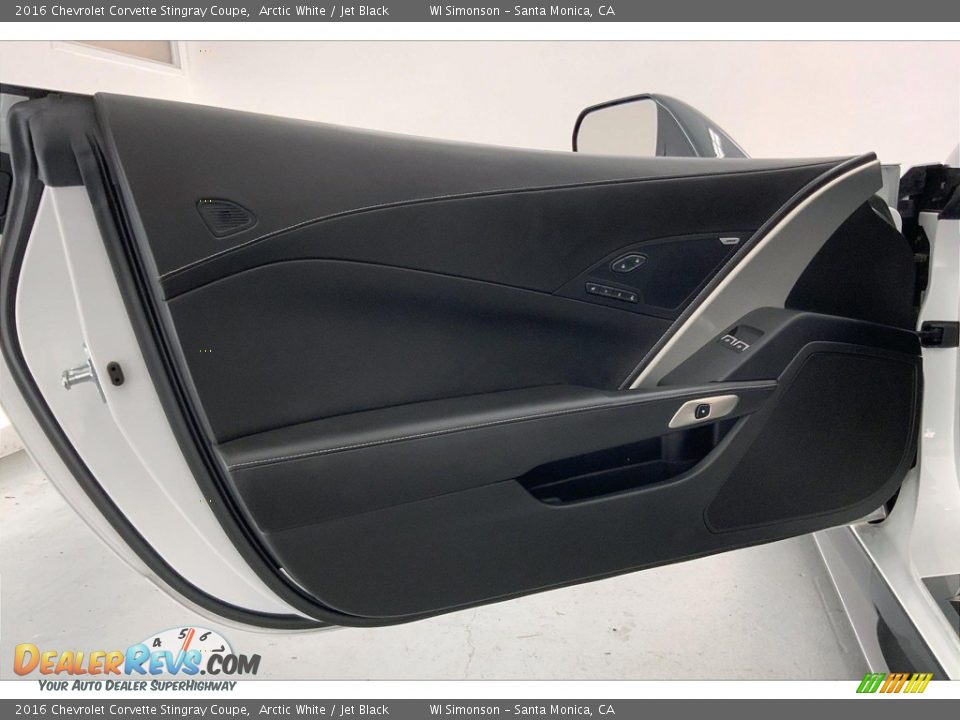 Door Panel of 2016 Chevrolet Corvette Stingray Coupe Photo #22