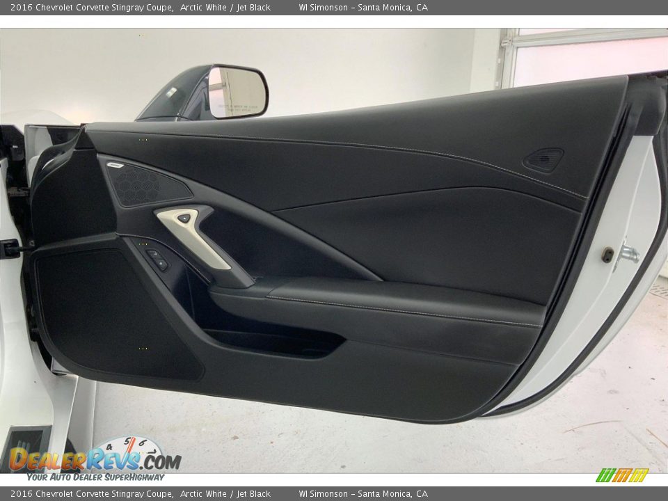 Door Panel of 2016 Chevrolet Corvette Stingray Coupe Photo #23