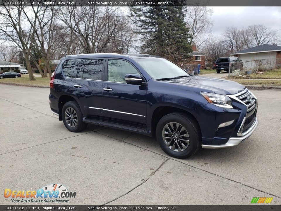 Front 3/4 View of 2019 Lexus GX 460 Photo #2