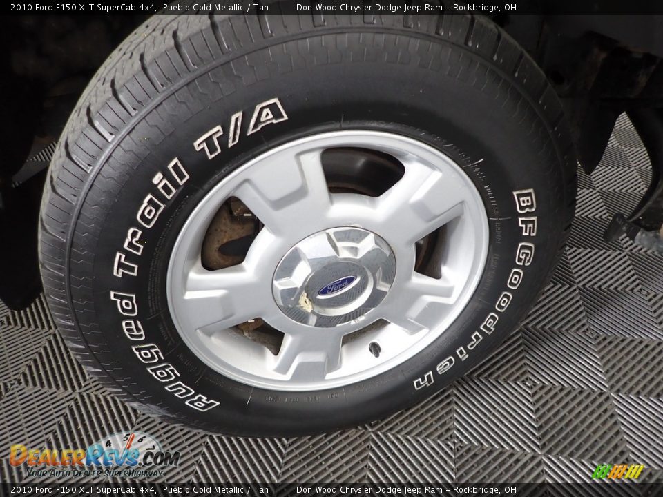 2010 Ford F150 XLT SuperCab 4x4 Pueblo Gold Metallic / Tan Photo #30